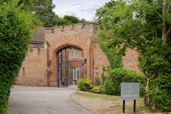 Cassiobury Court