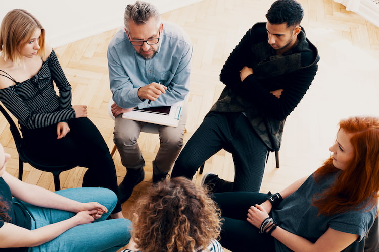 People attending Drug and alcohol rehab in London