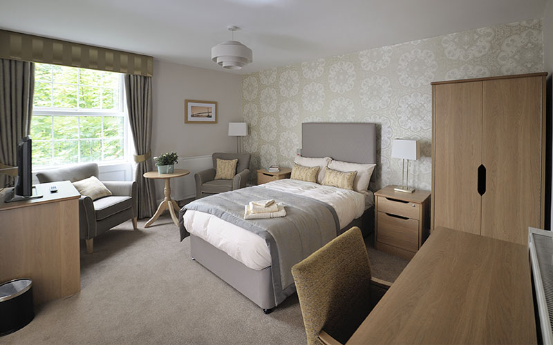 Bedroom in the Manor Clinic