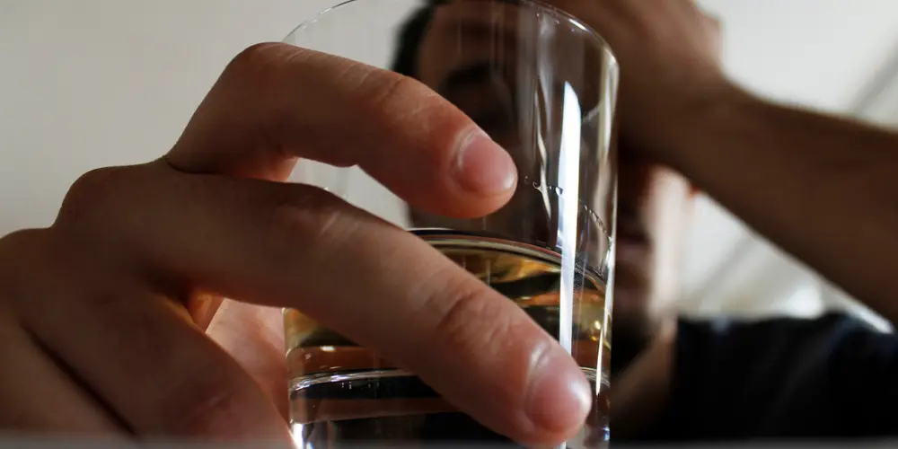 Can Alcohol Cause Anxiety for Days? Thumbnail